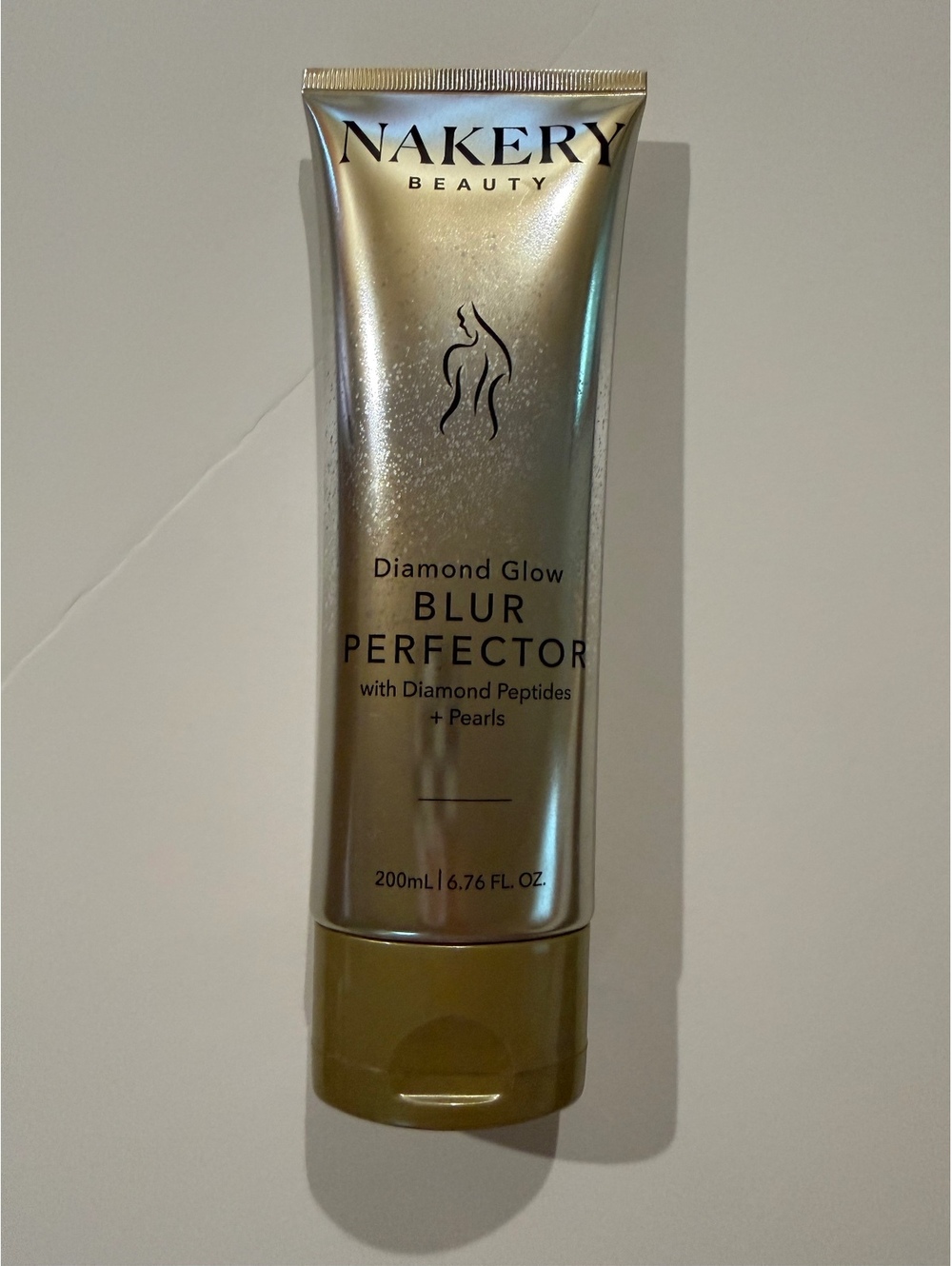 Nakery Diamond Glow Blur Perfector 6.76oz